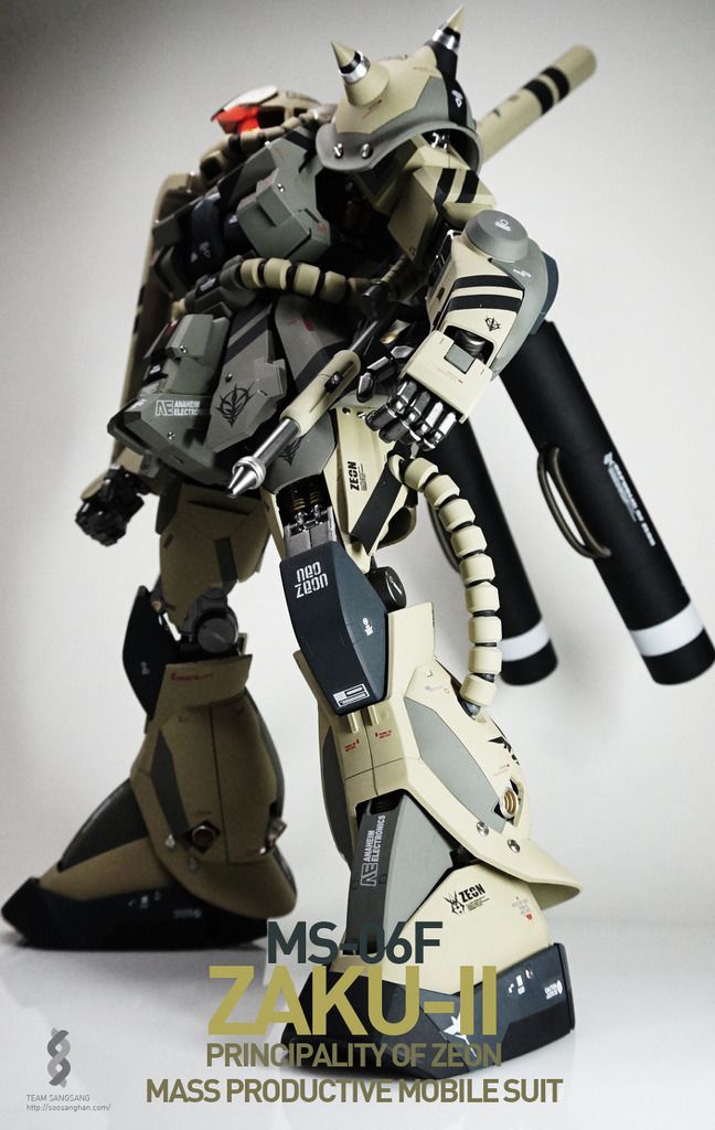 [Gundam] Perfect Grade Zaku Custom (Built by Hoonsee)